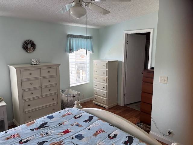 2704 Lindrick Ct. a Winter Haven, FL Mobile or Manufactured Home for Sale